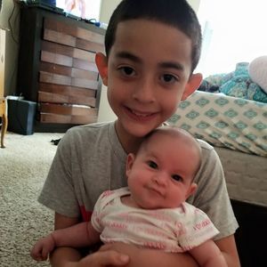 Meet your Posher, Trace